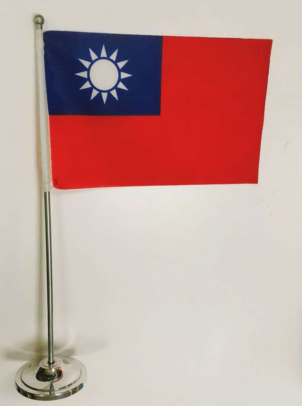 桌上旗座